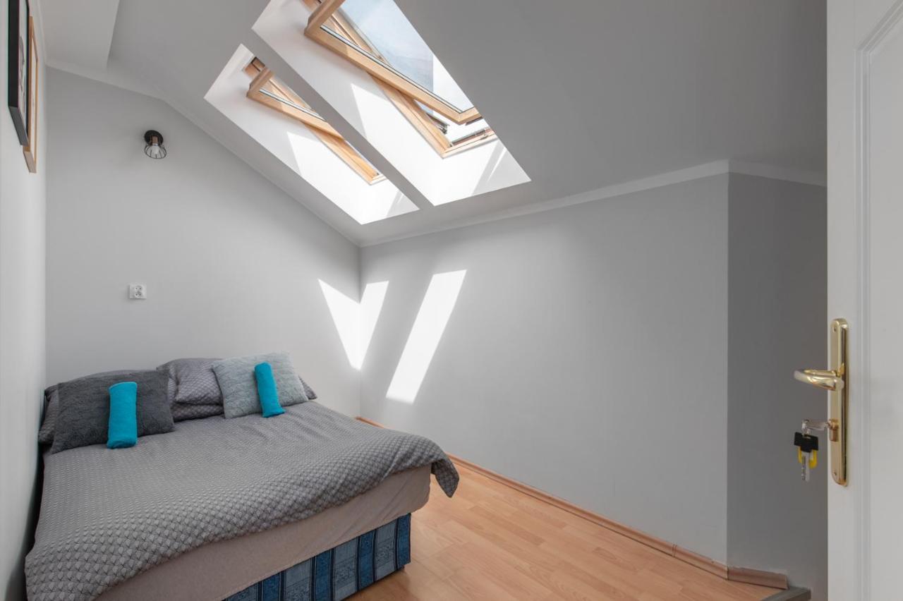 Tjiraso Apartment Γκντανσκ Εξωτερικό φωτογραφία