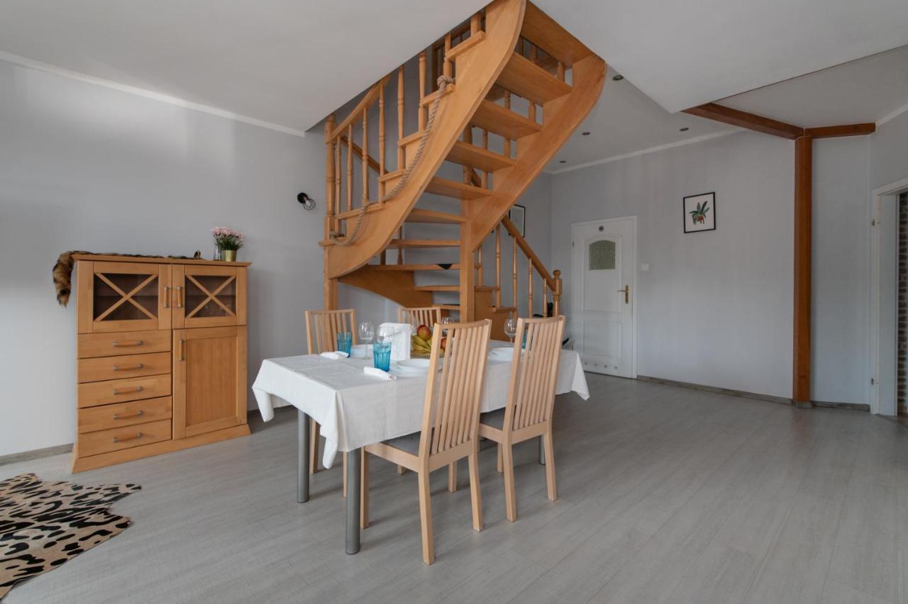 Tjiraso Apartment Γκντανσκ Εξωτερικό φωτογραφία